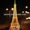 Torre Eiffel cristalina al por mayor con la luz del LED para los recuerdos del negocio